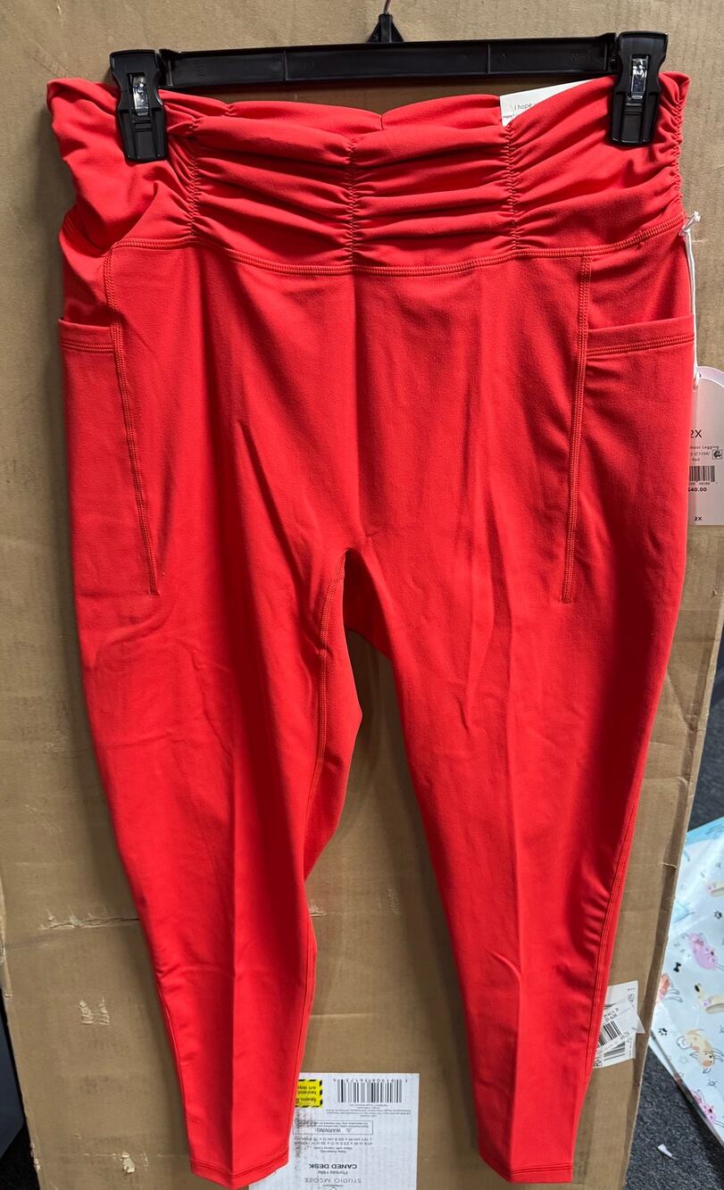 NWT Ladies Plus Blogilates Red Ruched Waist High Rise Leggings - 2X